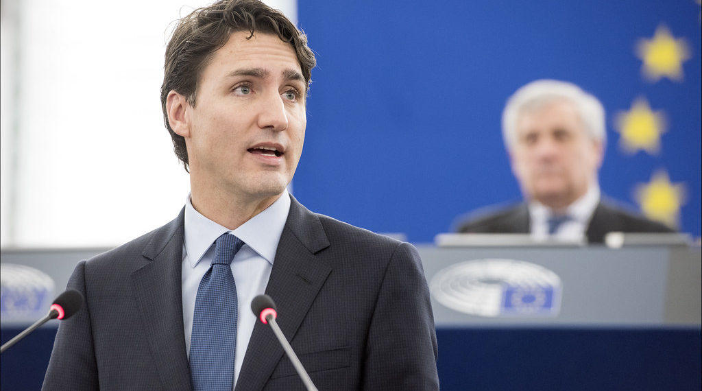 ترودو يشرح تفاصيل زيادة المنح الطلابية التي تُمكّن الطلاب من الحصول على ما يصل إلى 6 آلاف دولار