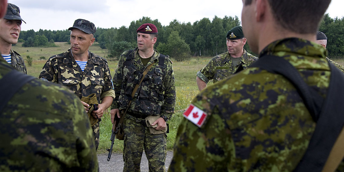 نشر أفراد من القوات المسلحة الكندية في كيبيك اليوم للمساعدة في حملة التلقيح