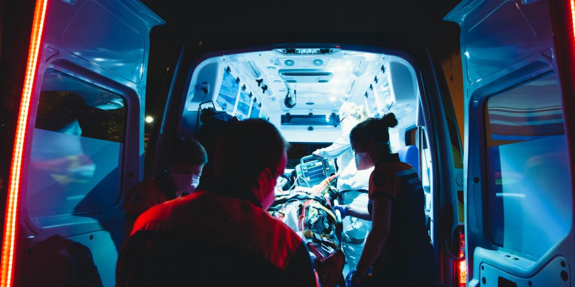 نقص كبير بخدمات الطوارئ و الإطفاء والشرطة بسبب الوباء