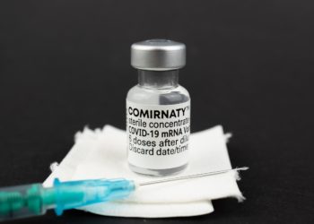 ارتفاع مفاجئ في عدد سكان كيبيك الذين يسجلون للحصول على الجرعة الأولى من اللقاح