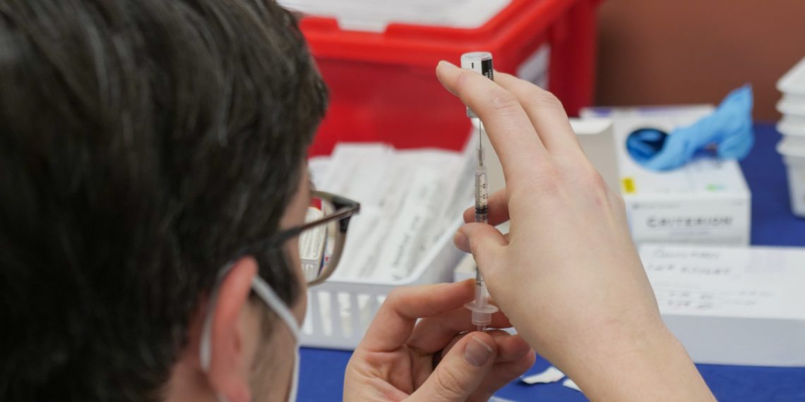 إتاحة الجرعة الثالثة لسكان كيبيك من الذين يبلغون من العمر 35 عاماً فما فوق