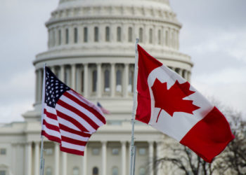 سفير أمريكا السابق في كندا: يجب على الأمريكيين التوقف عن التدخل في القضايا الكندية