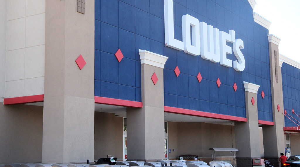 أكثر من 5000 وظيفة متاحة لدى Lowe’s