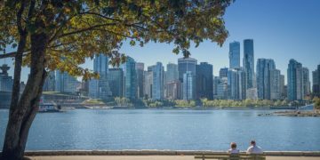 عدد ساعات العمل المطلوبة لتحمّل كلفة الإيجار في المدن الكندية الكبرى