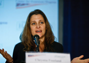 نائبة رئيس الوزراء الكندية: اقتصاد كندا وديمقراطيتها تحت تهديد المتظاهرين