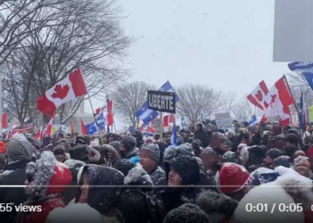مدينة كيبيك تكتظ بالمتظاهرين في الجولة الثانية من احتجاجات “قافلة الحرية”(فيديو)