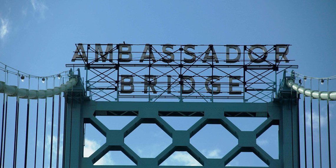 إعادة افتتاح جسر Ambassador الواصل بين كندا وأمريكا بعد أسبوعٍ من الاحتجاجات