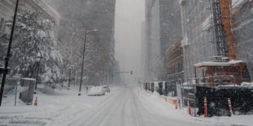 إغلاق المدارس في Eastern Townships بسبب التحذيرات من تساقط الثلوج