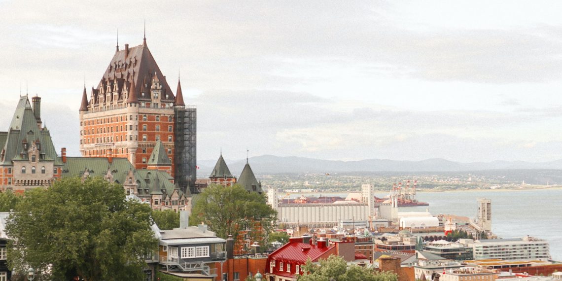 8 أماكن جميلة يمكنك زيارتها هذا الشتاء في كندا