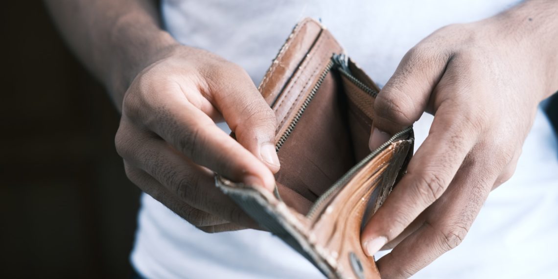 35 بالمئة من الكنديين يقولون إن ارتفاع أسعار الفائدة قد يدفعهم إلى الإفلاس