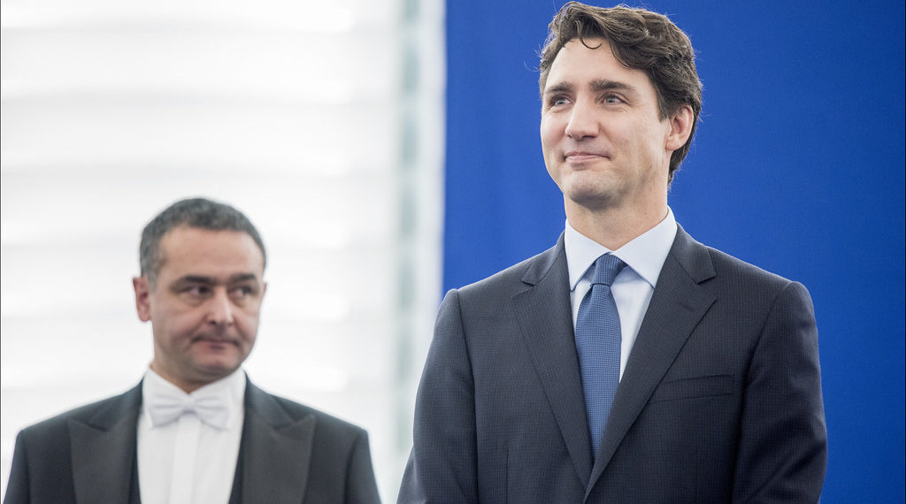 تفاصيل خطة الحزب الليبرالي والديمقراطي الجديد NDP لتغطية تكاليف علاج الأسنان والدواء