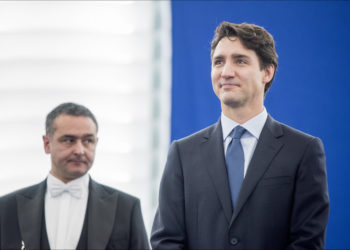 تفاصيل خطة الحزب الليبرالي والديمقراطي الجديد NDP لتغطية تكاليف علاج الأسنان والدواء