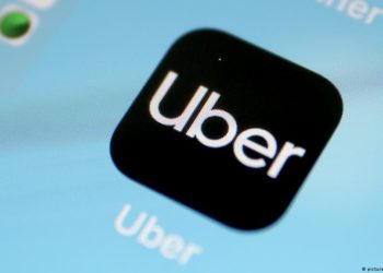 ارتفاع أسعار الوقود يقلل من أرباح سائقي ” أوبر “