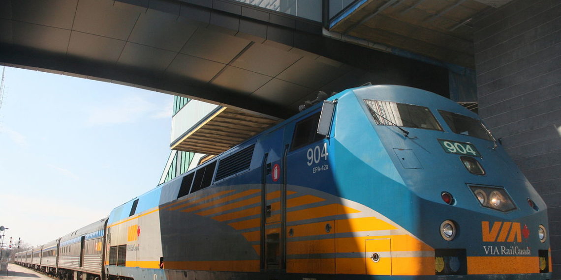 رحلات VIA Rail من مونتريال إلى تورنتو مقابل 69 دولار