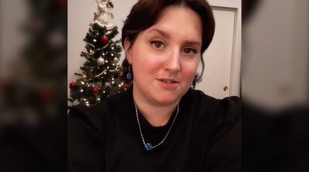 بعد رفض 15 عيادة مساعدتها … امرأة من مونتريال تقوم بإزالة جهاز منع الحمل بنفسها