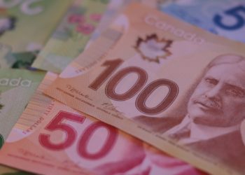 دراسة: نصف الكنديين لا يستطيعون تحمّل نفقات مفاجئة تزيد عن 1000 دولار