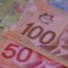 دراسة: نصف الكنديين لا يستطيعون تحمّل نفقات مفاجئة تزيد عن 1000 دولار