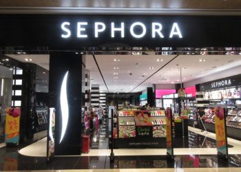 دعوى قضائية جماعية ضد أحد منتجات الشعر المباعة في سيفورا في كيبيك