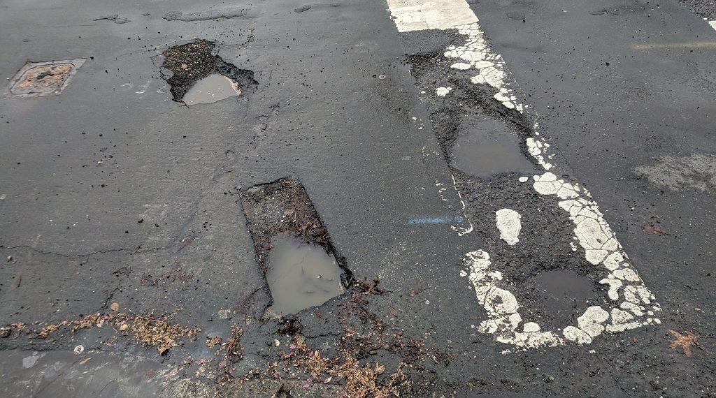 سكان كيبيك مدعوون للتصويت لأسوأ طريق في المقاطعة