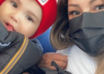 امرأة تعثر على فأر ميت داخل عبوة حليب !