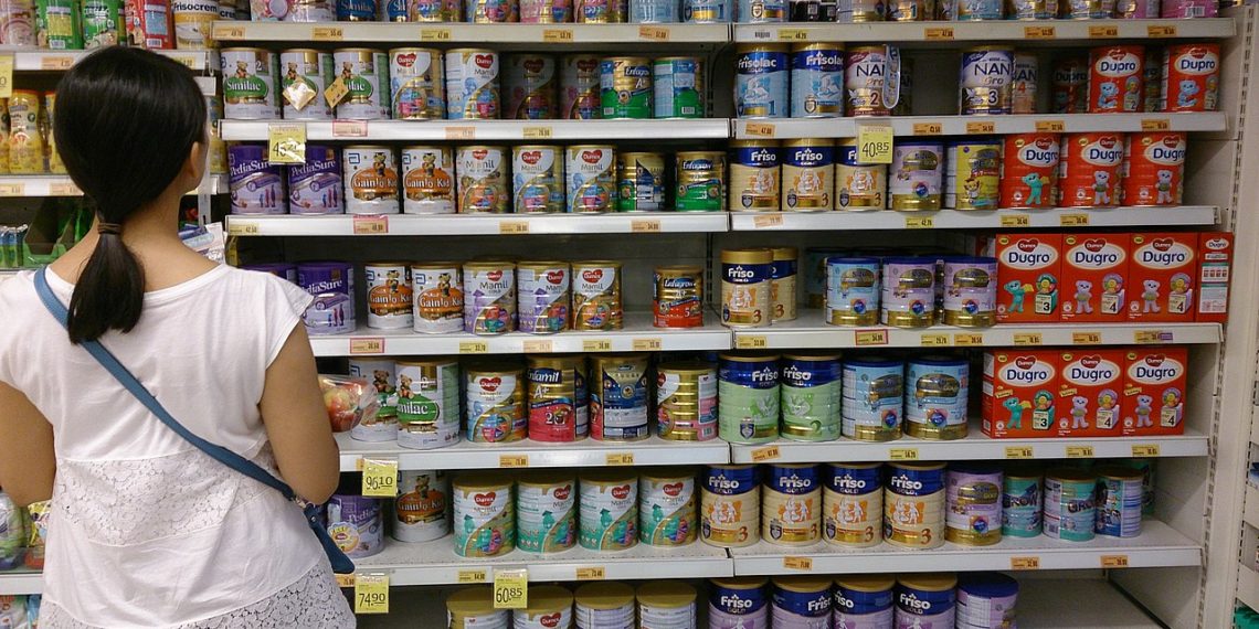 كيبيك تشهد نقصاً في بعض أنواع حليب الأطفال