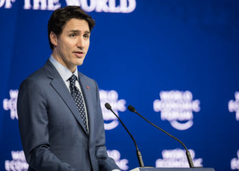 رداً على لوغو ..ترودو يرفض نقل كافة سلطات الهجرة إلى كيبيك