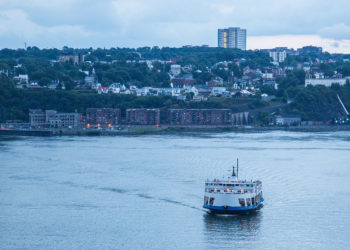 استكشف مونتريال عبر خدمة النقل النهرية هذا الصيف