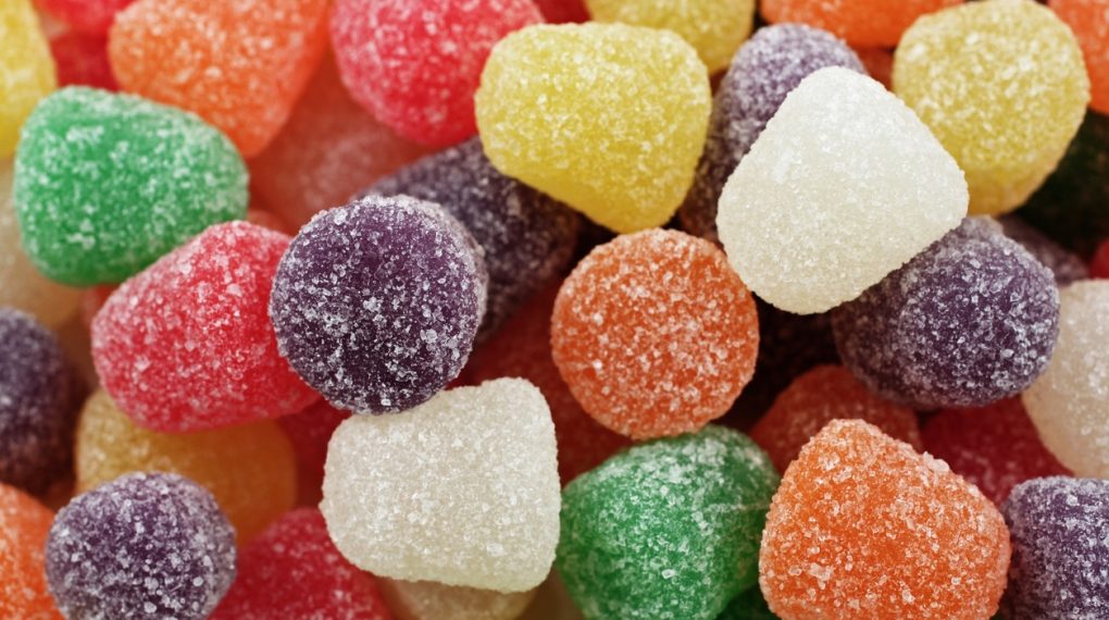 مونتريال : نقل 3 أطفال صغار إلى المستشفى بعد تناولهم حلوى القنّب الموجودة في حافلتهم المدرسية