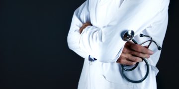 كيبيك بحاجة إلى ما لا يقل عن 10 آلاف طبيب جديد لمواجهة النقص الحالي