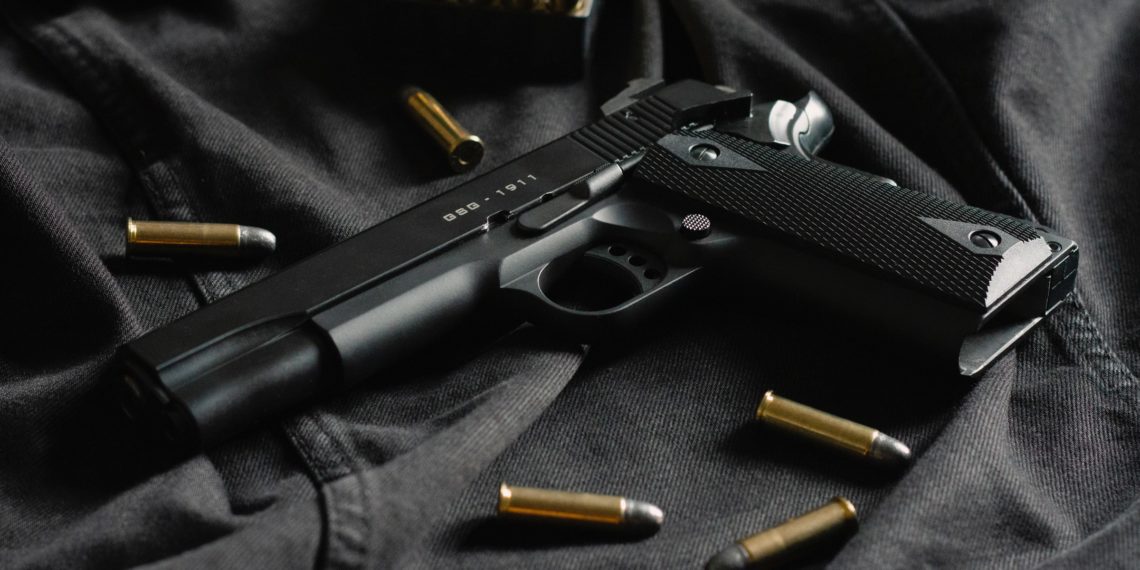 مونتريال تطالب بحظر المسدسات على مستوى كندا بعد إطلاق النار في إحدى الحضانات