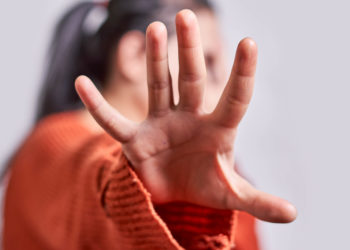 دراسة تكشف أن واحدة من كل 5 نساء في مونتريال يتعرضن للعنف المنزلي