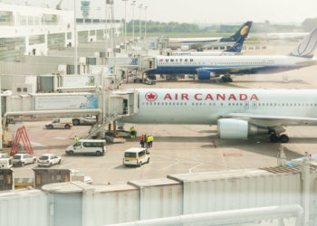 الإجراءات التي تتخذها الحكومة لتقليل أوقات الانتظار في المطارات الكندية