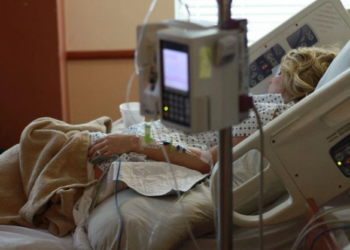 معظم الكنديين غير راضين عن أنظمة الرعاية الصحية في مقاطعاتهم