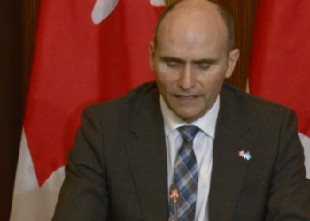 كندا تُلغي رسمياً التطعيم الإلزامي للكنديين الراغبين بالسفر الدولي أو المحلي اعتباراً من 20 يونيو / حزيران