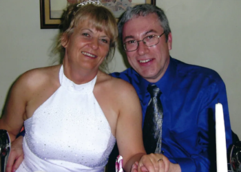 ” ليس لدي أي ثقة في إصلاح النظام الصحي ” ..امرأة توفي زوجها وهو ينتظر إجراء عملية جراحية بالقلب