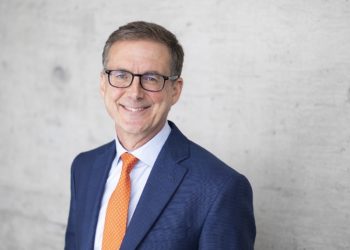 محافظ بنك كندا : تكاليف الرهن العقاري قد ترتفع 30 بالمئة