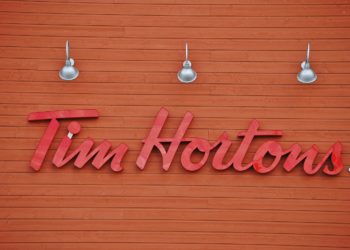 خبراء الخصوصية: تطبيق Tim Hortons يجمع كميات هائلة من البيانات الحساسة عن الزبائن