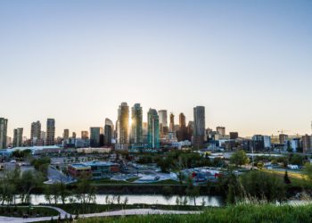 أفضل 5 مدن كندية من ناحية القدرة على تحمّل تكاليف الإسكان ونمو الوظائف