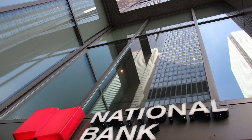 وظائف لدى National Bank براتب 21 دولار في الساعة ولا تحتاج إلى شهادة جامعية