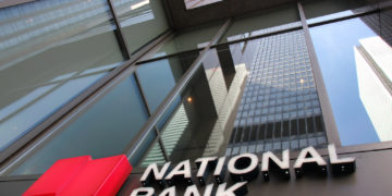 وظائف لدى National Bank براتب 21 دولار في الساعة ولا تحتاج إلى شهادة جامعية