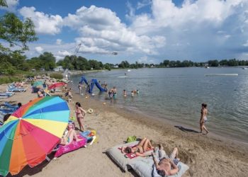 6 شواطئ رملية ساحرة يمكنك استكشافها هذا الصيف في مونتريال