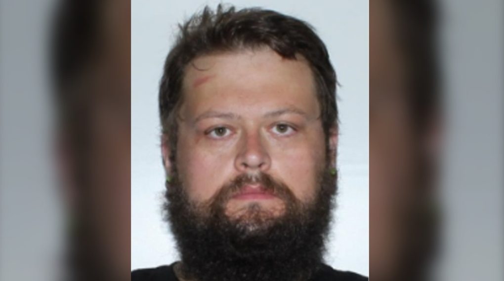 شرطة Longueuil تبحث عن ضحايا رجل متهم بارتكاب جريمتين جنسيتين