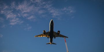 مدير مطار ترودو: يجب على شركات الطيران تقليل الرحلات الجوية لتخفيف مشاكل السفر