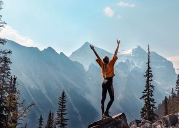 مدن وبلدات تدفع أموالاً وهدايا للسائحين مقابل زيارتها هذا الصيف