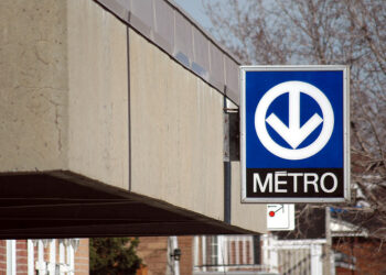 إعادة افتتاح محطة مترو Outremont في مونتريال من جديد