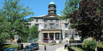 جامعة McGill : دورة مجانية عن بُعد لتنمية مهارات التمويل الشخصي