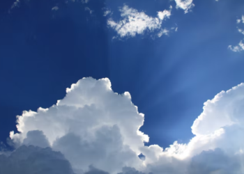 درجات حرارة مرتفعة و هطولات مطرية في توقعات طقس أوتاوا للأسبوع الحالي