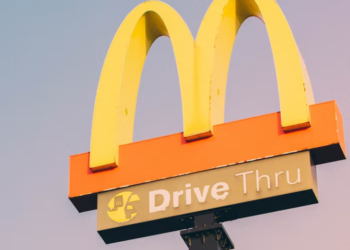 McDonald Canada تخطط لشغل أكثر من 20 ألف وظيفة في جميع أنحاء كندا