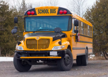 النقص في سائقي OSTA يبقي أكثر من 2400 طالب دون حافلات مدرسية في أوتاوا