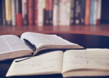 انتقادات لدعوة أحد مرشحي حزب المحافظين إلى ” تسليح المُدرّسين “